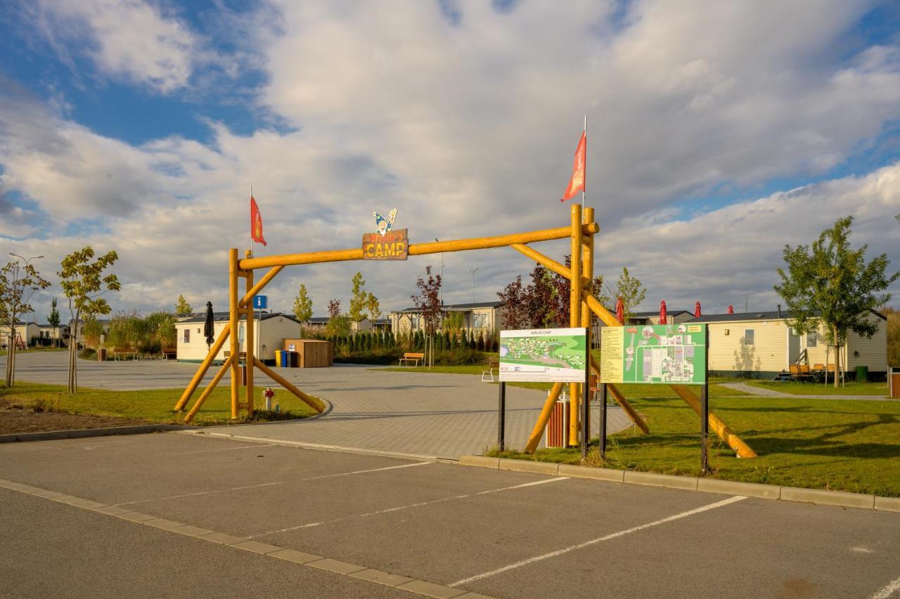 Merlin'S Camp Znojmo Zewnętrze zdjęcie